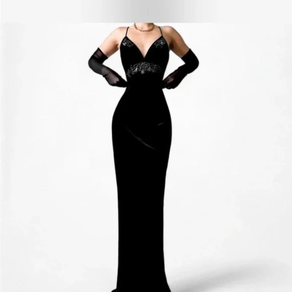 Black hand beaded vintage y2k prom, hoco, upscale maxi dress - Picture 3 of 6